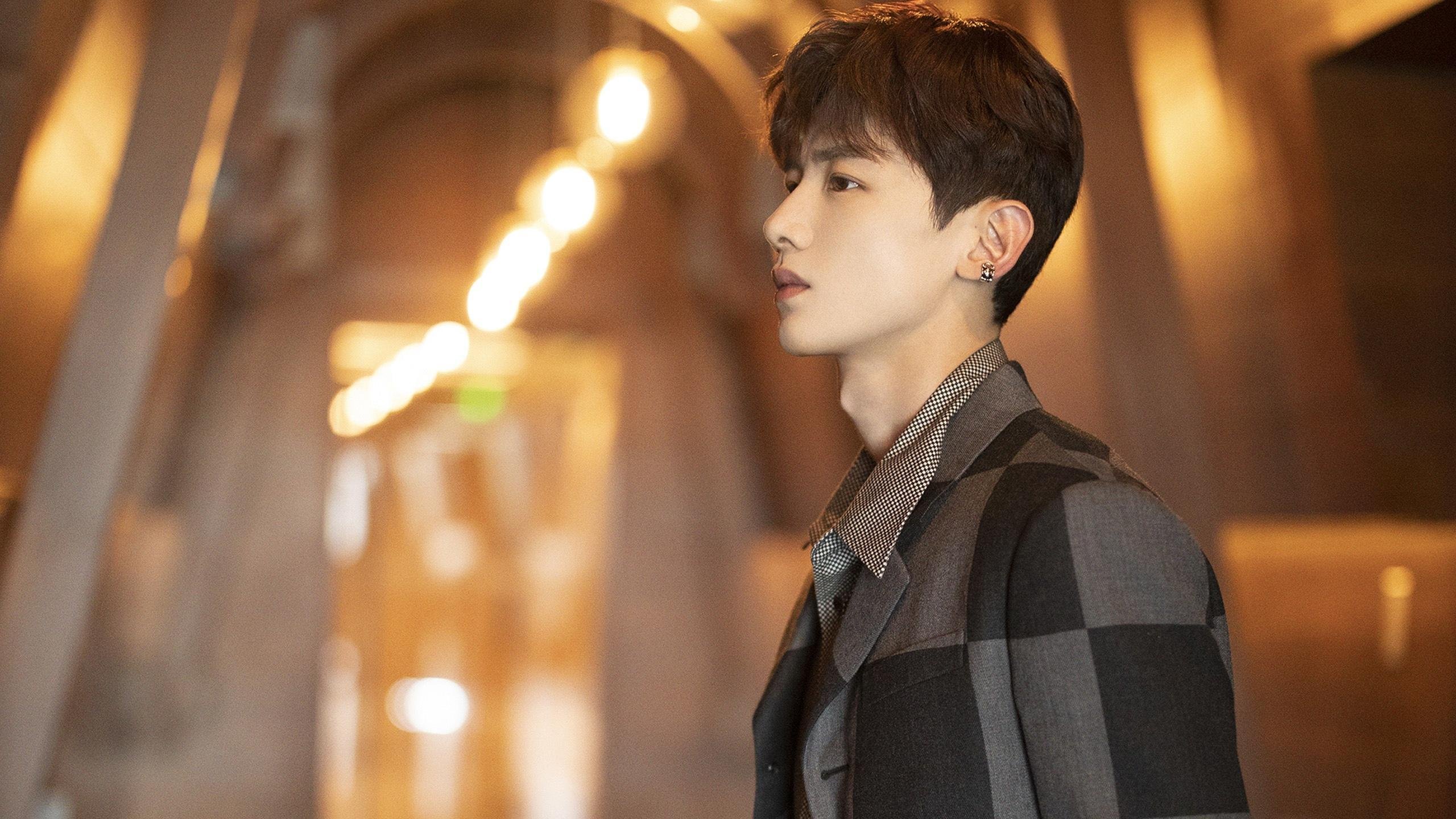 东亚杯中国青年队战胜 球迷鼓励新人崛起,中国足球东亚杯