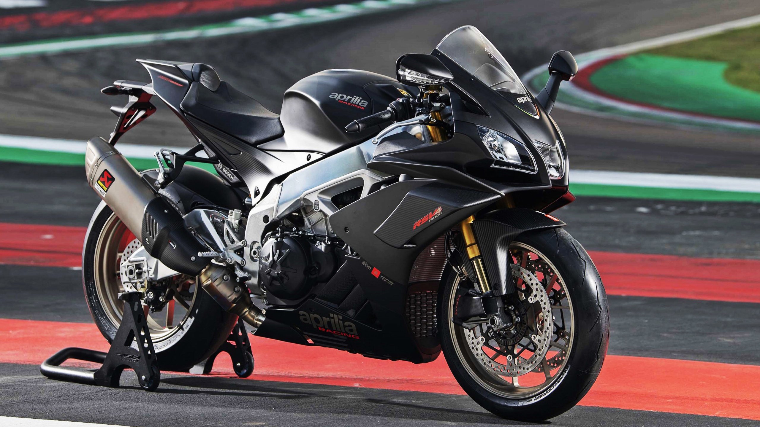 中国男篮回归基本功训练 注重实战细节，中国男篮归化两人加入